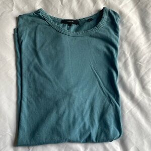 Vince Tshirt worn once